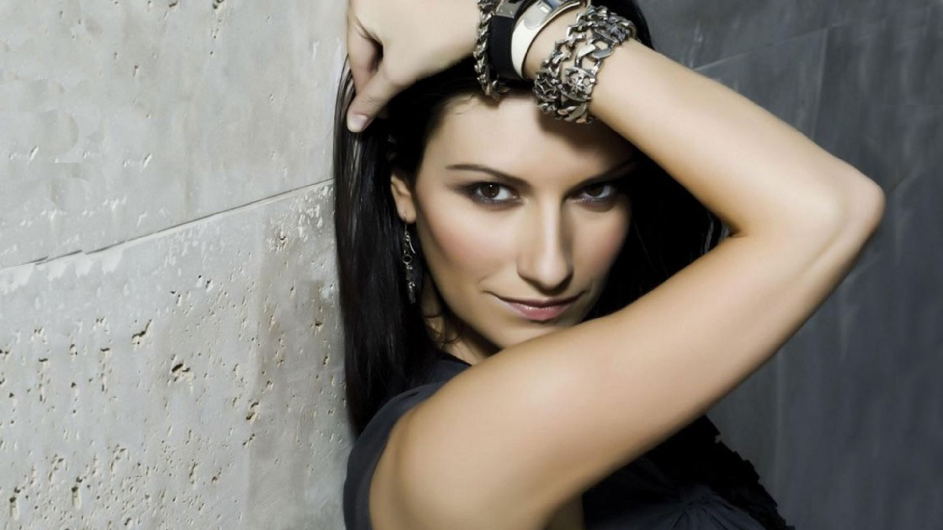 Laura Pausini hambrienta de talento Clímax