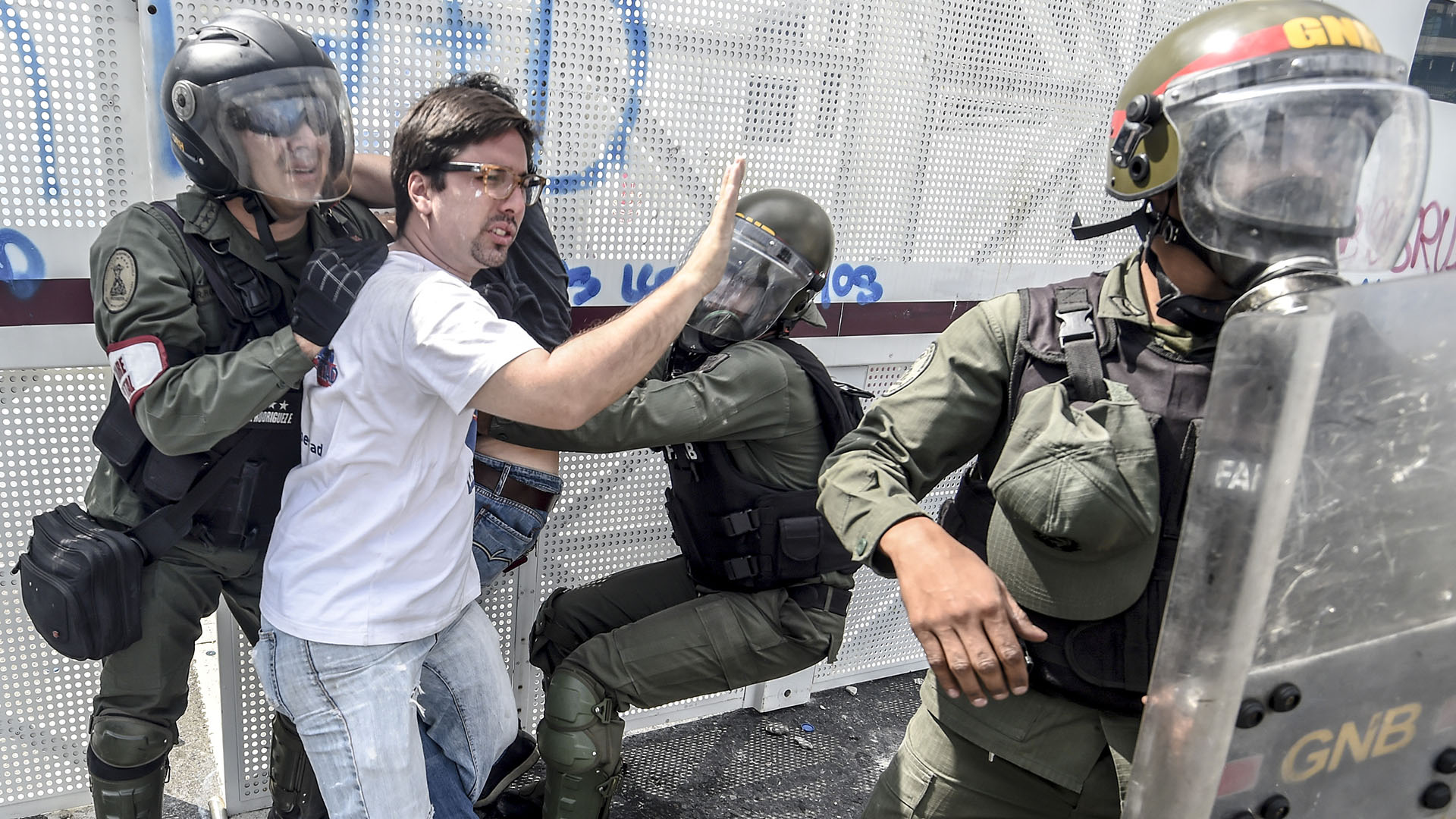 VENEZUELA-CRISIS-OPPOSITION-PROTEST-GUEVARA