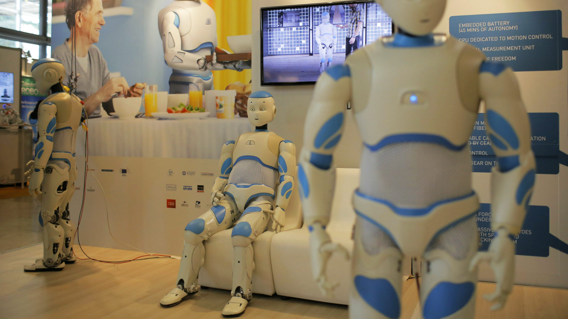 Robots humanoides pasos de para convivir con personas | El