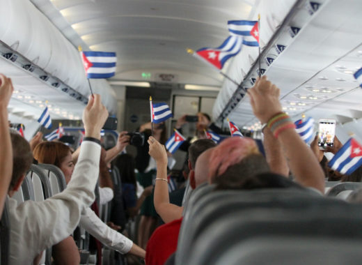 Primer vuelo EEUU-Cuba