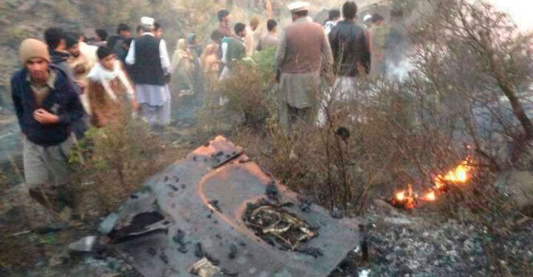 Avión se estrelló en Pakistán