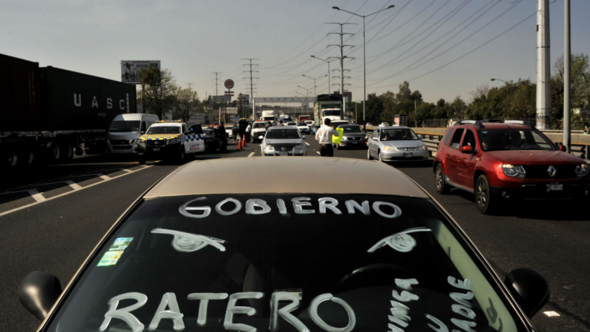 Protestas en México por aumento de gasolina
