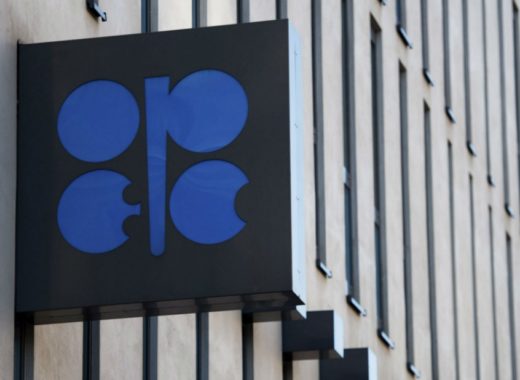 Petróleo sube firme gracias a OPEP+a