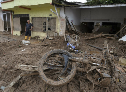 Escombros deslaves Colombia