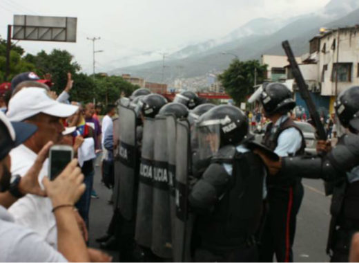 Protesta Vargas
