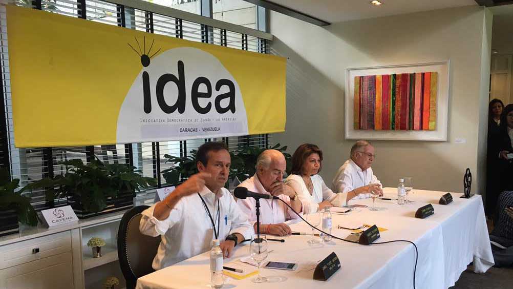 IDEA| Expresidentes urgen a Maduro liberar presos políticos