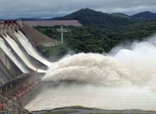 Embalse de Guri Central Hidroeléctrica Simón Bolívar