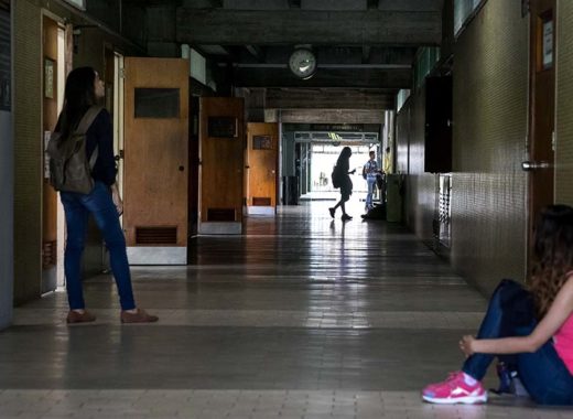Universidades de Venezuela se hunden en rankings internacionales