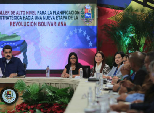Maduro con gobernadores Miraflores