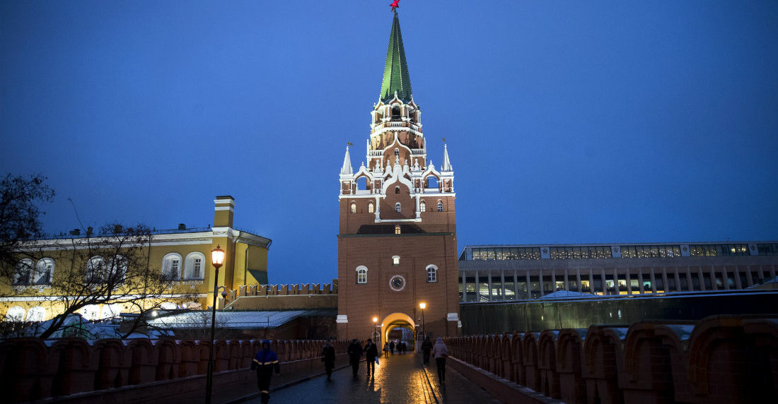 Torre troitskaya-Rusia
