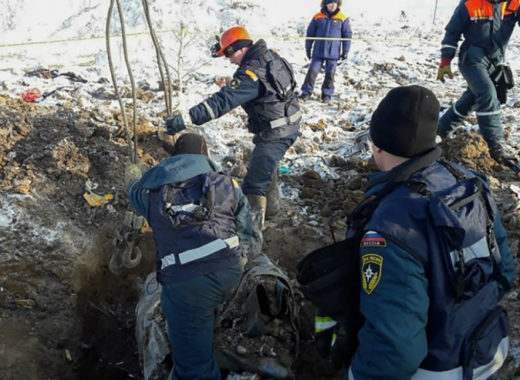 Búsqueda de restos de avión en Rusia
