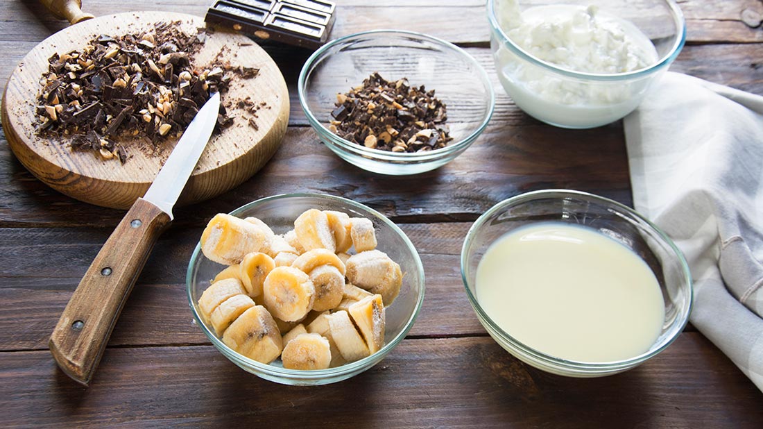 Foto: Ingredientes para la preparación del helado de plátano 