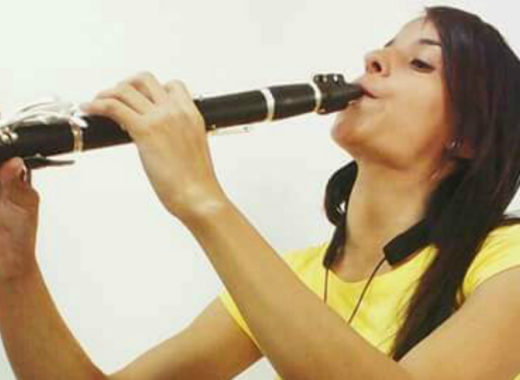 karen palacios clarinetista