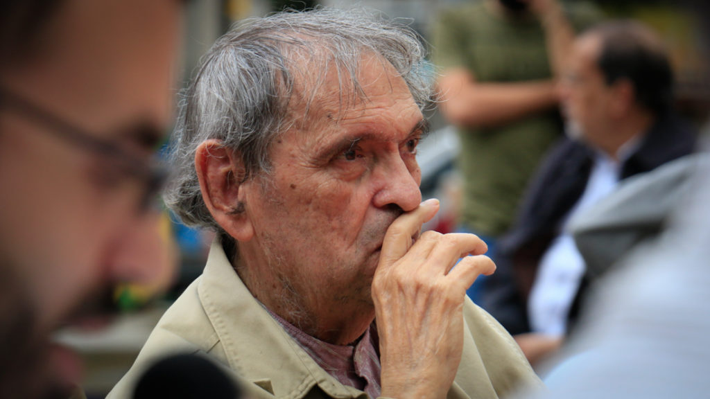 Rafael Cadenas cumple 90 años