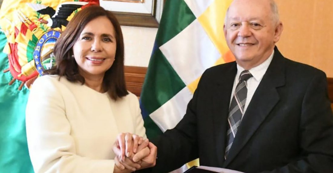 Canciller de Bolivia con Embajador boliviano en Estados Unidos