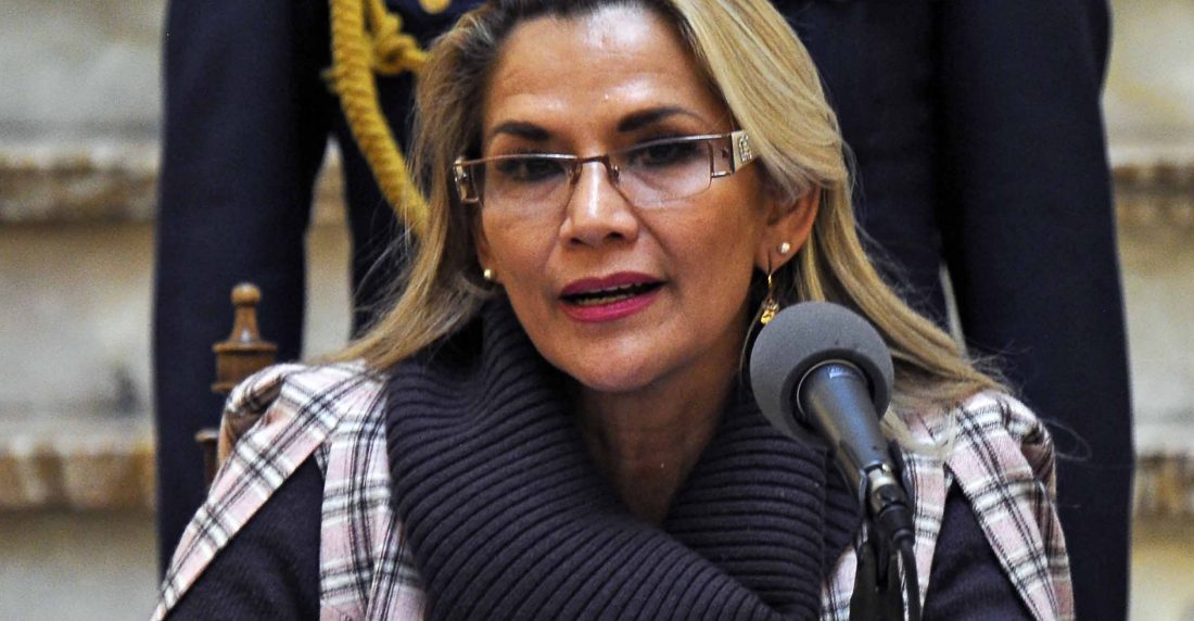 Jeanine Áñez presentó un proyecto de ley para realizar elecciones