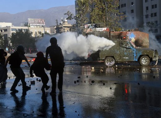 Futbol afectado por protestas en Chile