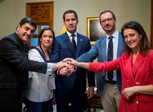 Una delegación del Partido Popular (PP) español ofreció este martes al jefe de la Asamblea Nacional Juan Guaidó ser la voz de su causa en Europa