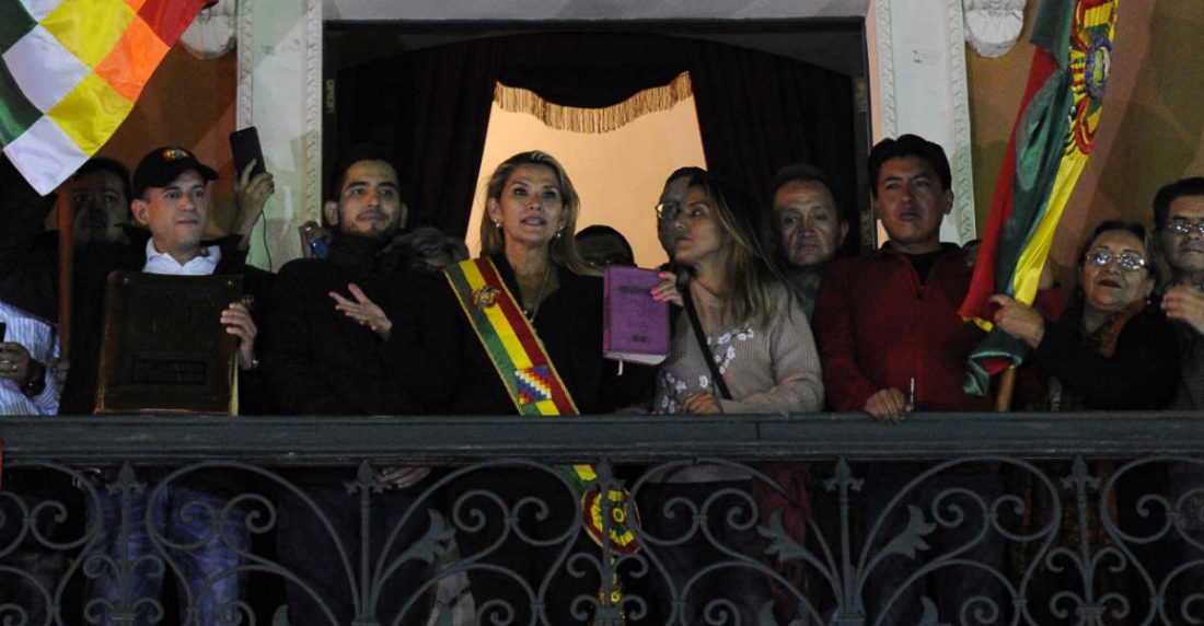 Jeanine Áñez, presidenta interina de Bolivia. Foto: Jorge Bernal / AFP
