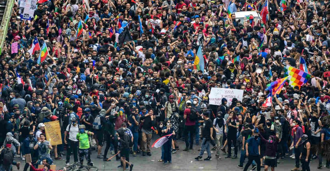 Protestas chilenas (Latinoamérica). 2019. Foto: Martin Bernetti / AFP