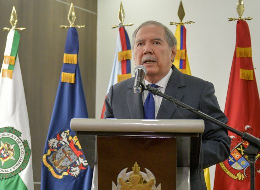 El ministro de Colombia dijo que no "se conocía de la presencia de menores"