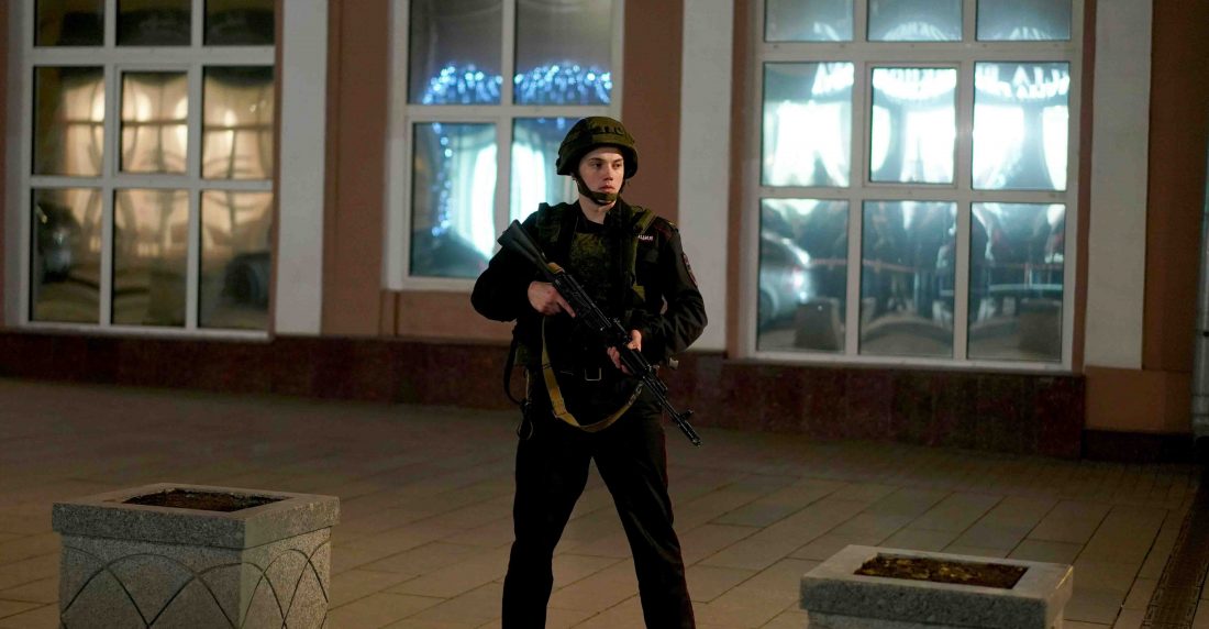 Durante el tiroteo, la policía se desplegó en Moscú, sede de los Servicios Secretos de la FSB