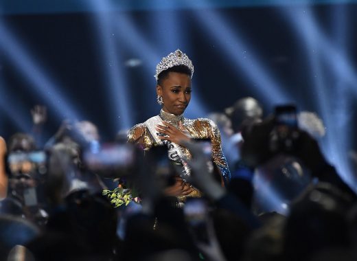 Sudafricana Zozibini Tunzi gana Miss Universo 2019