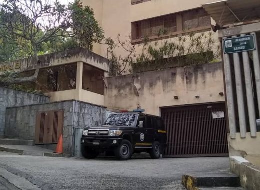 Policía militar chavista allana casa del tío de Juan Guaidó
