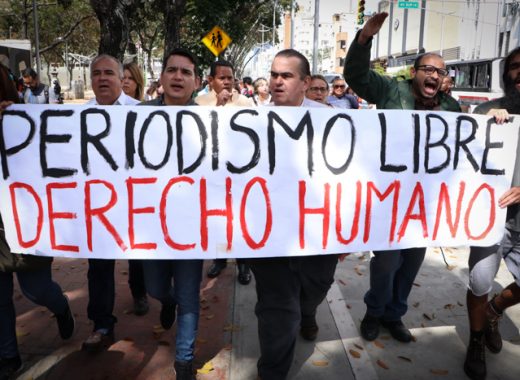 Periodistas en Venezuela enfrentan al autoritarismo