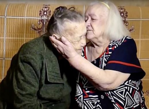 Hermanas rusas reunidas después de 78 años