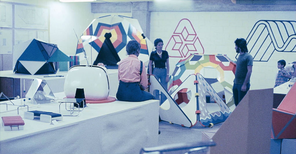 Historia del Instituto de Diseño Neumann. Exposición 1973. Foto: Cortesía de Mobius