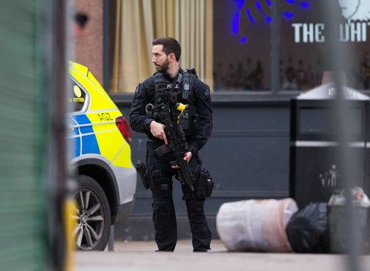 Varios heridos y un muerto en Londres por incidente "terrorista"