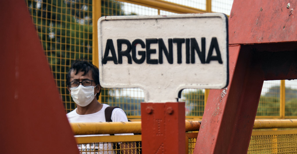 Argentina reporta tercera muerte por coronavirus. AFP
