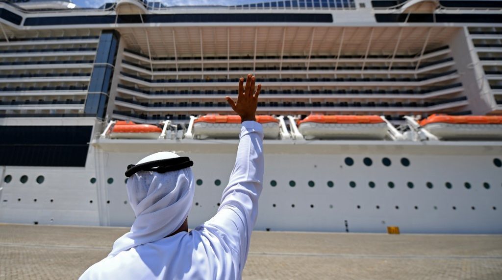 cruceros a la deriva llegan a Dubai