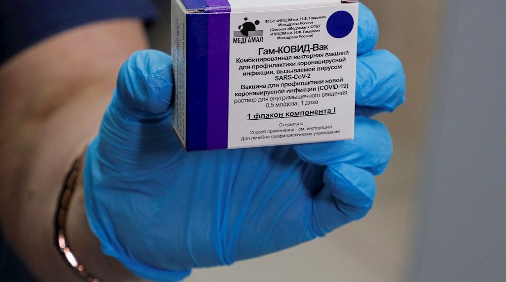 Rusia defiende su vacuna
