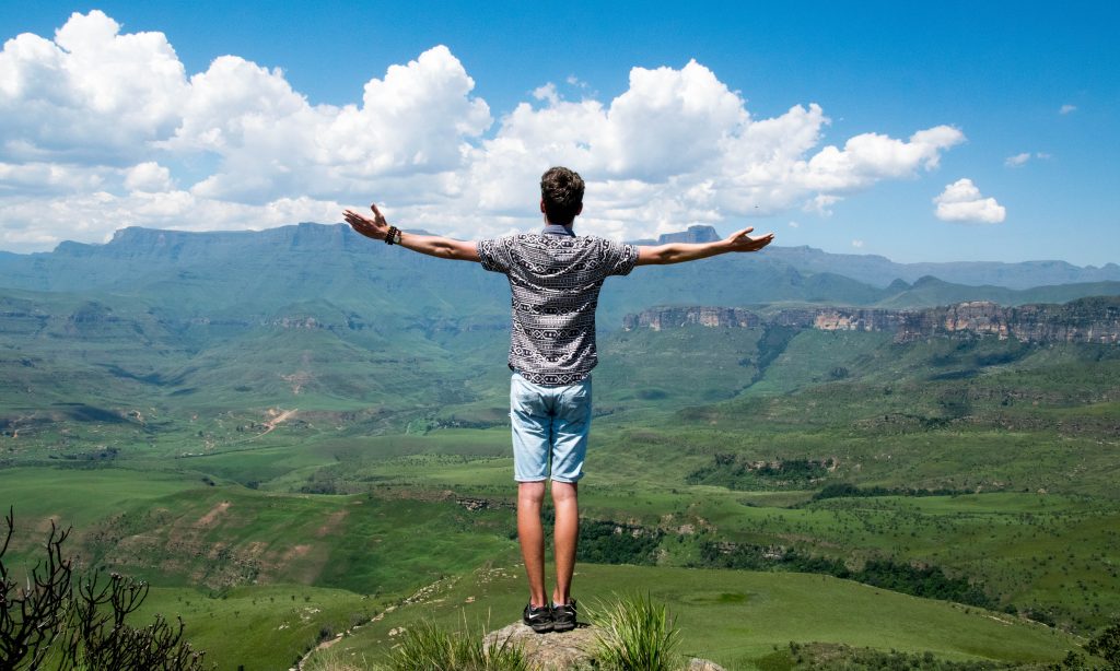 Un día a la vez La autenticidad: un camino hacia la felicidad