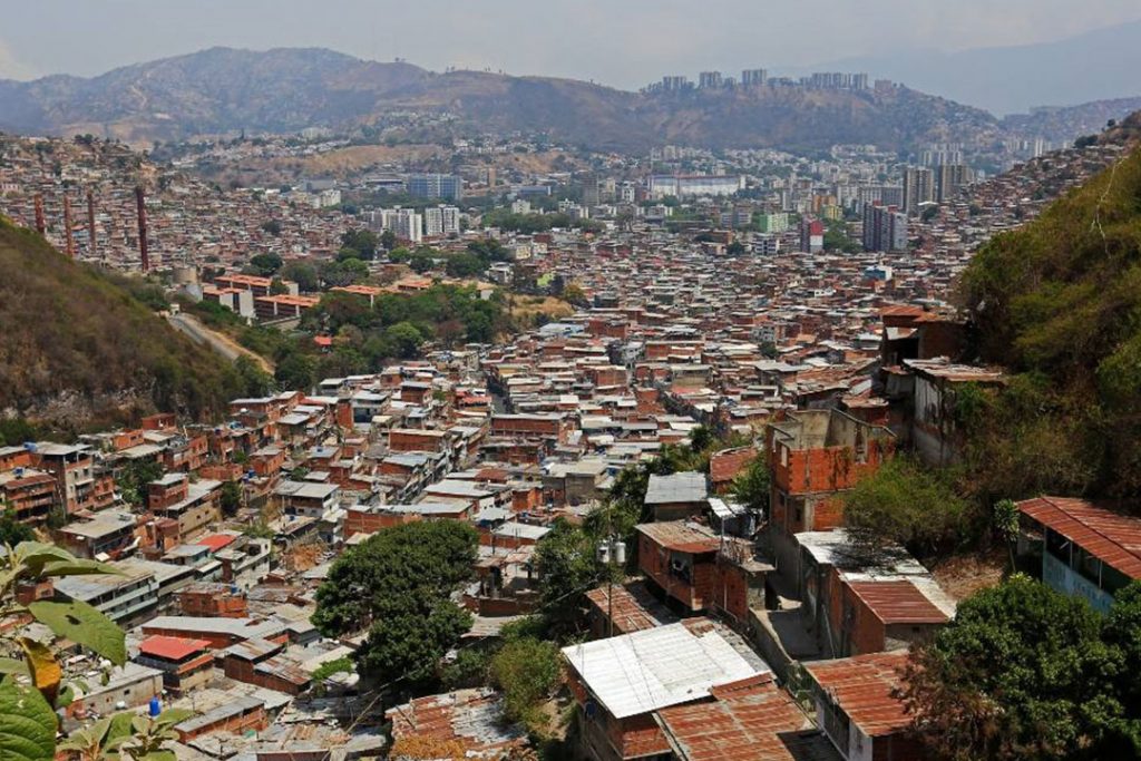 cacerolazos La Vega Enfrentamientos