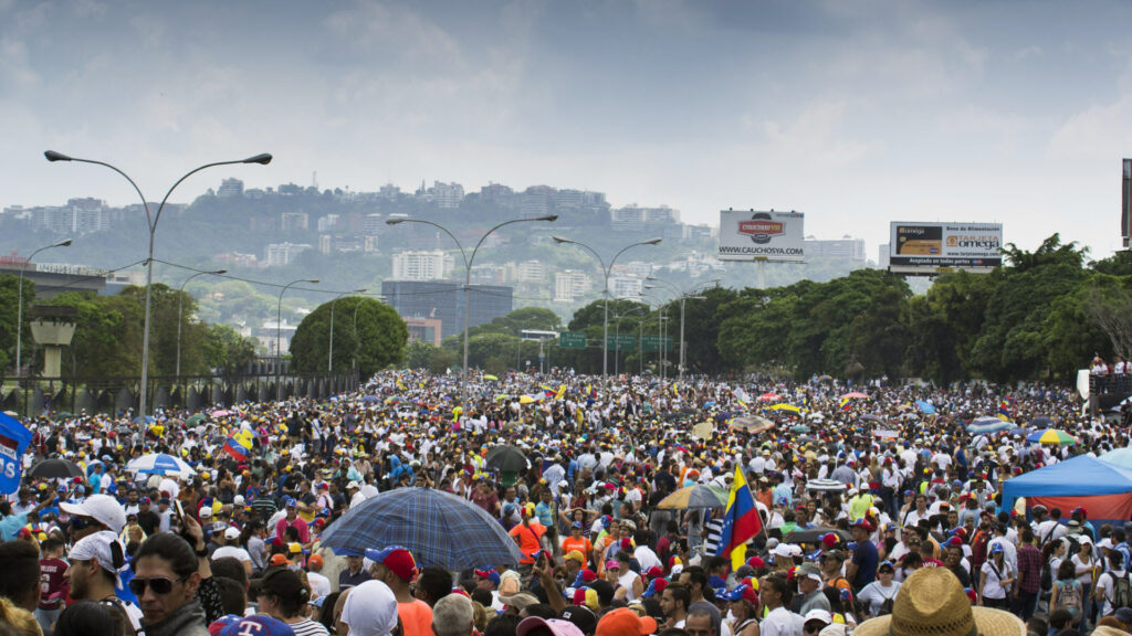 Las protestas masivas contra Maduro y su gobierno eran una imagen cotidiana