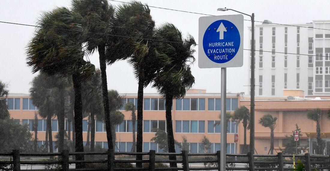 Huracán Ian provoca evacuaciones en Florida AFP