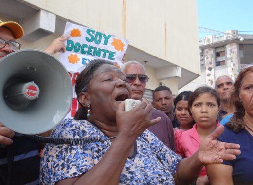 Elsa Castillo, durante protesta en Guarenas. Foto: Defiende Venezuela