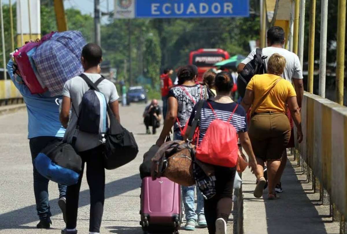 200 Mil Venezolanos Sin Documento Corren El Riesgo De Ser Expulsados De Perú