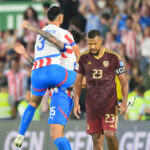 Salomón Rondón ante Paraguay