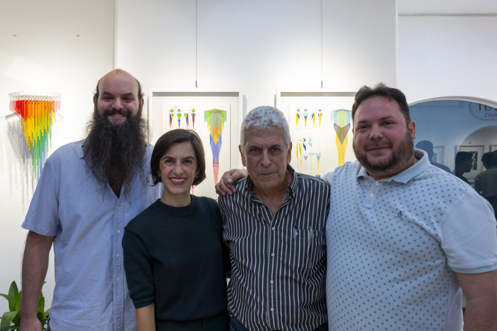 Galería Art Express presenta el colectivo Conexiones