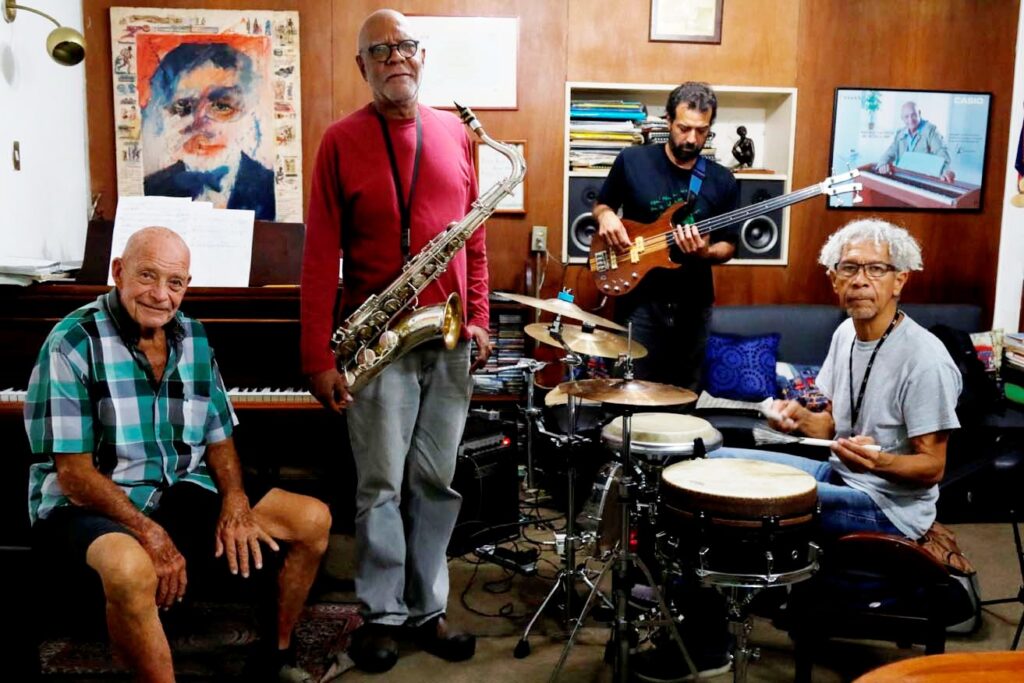 Gerry Weil, Víctor Cuica, Nené Quintero y Carlos Sanoja ensayando en 2019